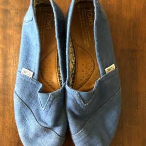 Toms women’s 8 blue